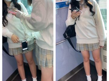 JK風S級制服美女のエロ過ぎるミニスカ立ち生脚432