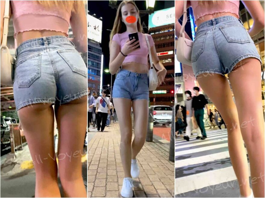【再販】金髪美女の生足デニムショーツ