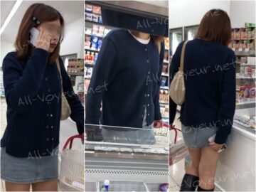 【お買い物中の眺め91_ちっぱいver】ミニスカとロングブーツのエロエロボディを店内で！