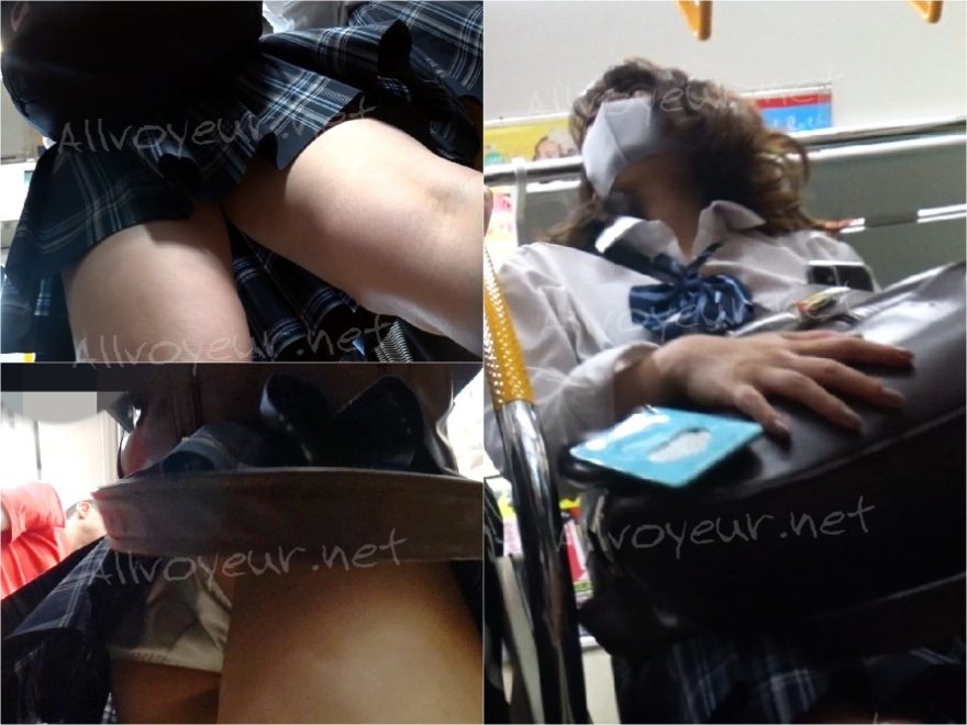 制服女子の下校風景